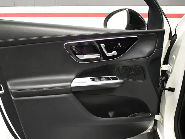 2024 Mercedes-Benz GLC 300 4MATIC No Accident 360CAM Ambient Lig - Photo 11
