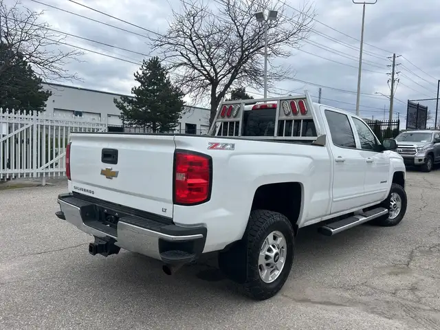 2015 Chevrolet SILVERADO 2500HD 4WD Crew Cab LT Z71 Short Box 6. - Photo 5
