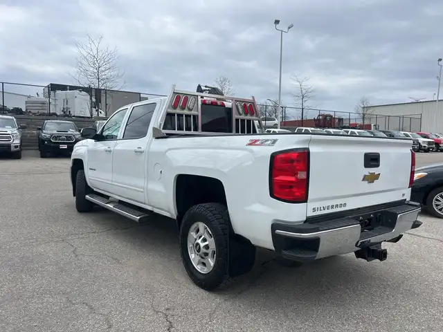 2015 Chevrolet SILVERADO 2500HD 4WD Crew Cab LT Z71 Short Box 6. - Photo 8