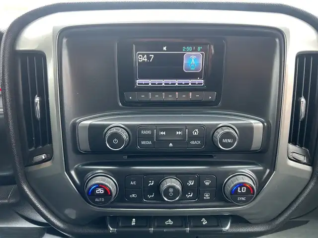 2015 Chevrolet SILVERADO 2500HD 4WD Crew Cab LT Z71 Short Box 6. - Photo 14