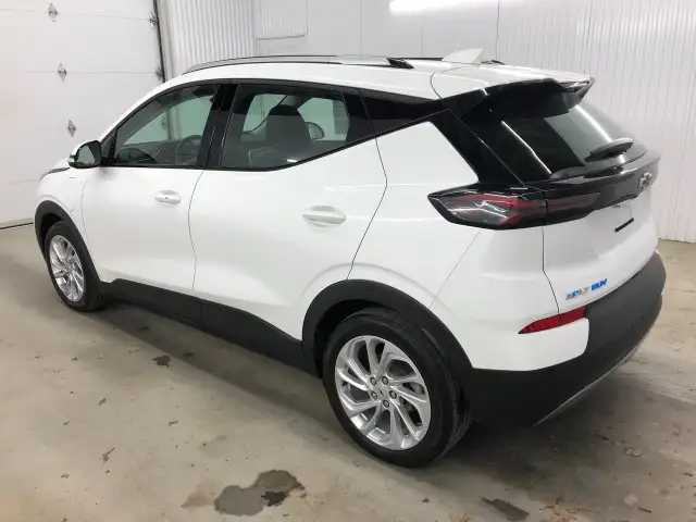 Chevrolet Bolt EUV Lt Mags A/c Caméra 2023 a vendre - Photo 8