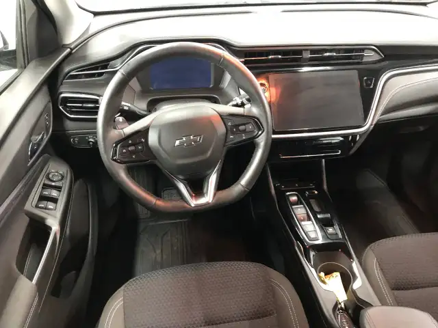 Chevrolet Bolt EUV Lt Mags A/c Caméra 2023 a vendre - Photo 19