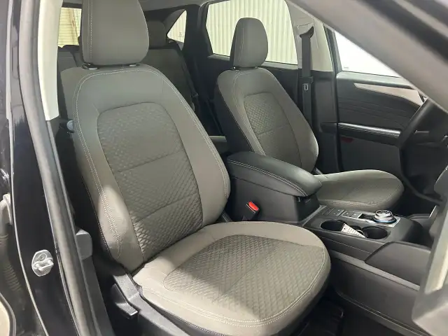 Ford Escape Se Awd Mags 2021 à vendre - Photo 18