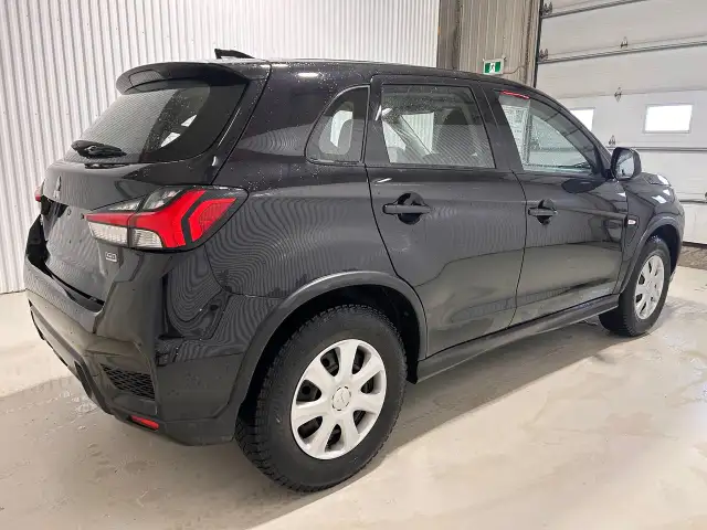 Mitsubishi RVR Es Awc Awd Bluetooth 2022 à vendre - Photo 5