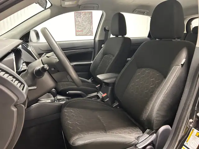 Mitsubishi RVR Es Awc Awd Bluetooth 2022 à vendre - Photo 10