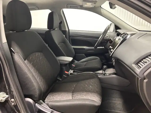 Mitsubishi RVR Es Awc Awd Bluetooth 2022 à vendre - Photo 18