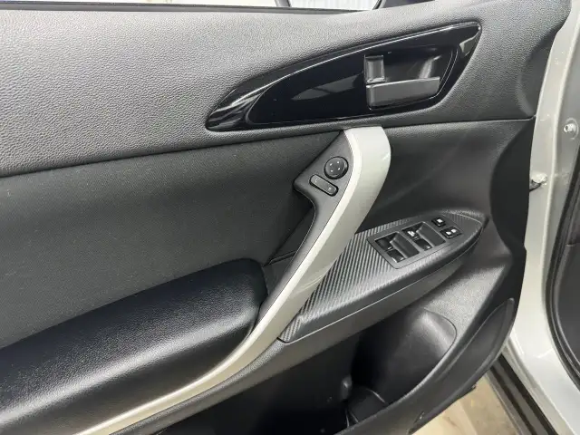 Mitsubishi Eclipse Cross Es S-Awc Awd Mags 2024 à vendre - Photo 13