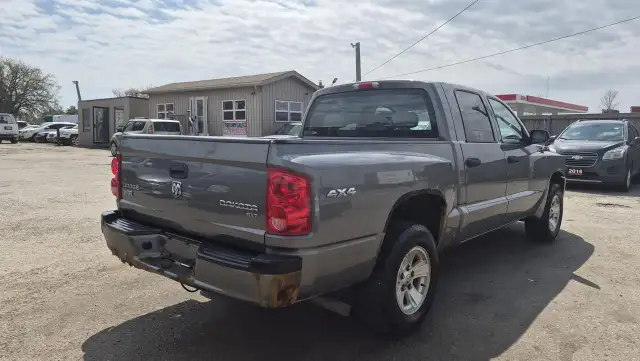 2010 Dodge Dakota SXT, RUNS GREAT, 4X4, AS IS SPECIAL - Photo 5
