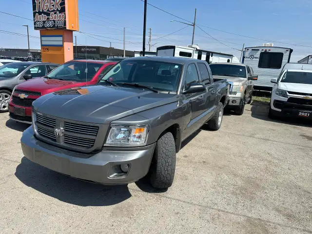 2010 Dodge Dakota SXT, RUNS GREAT, 4X4, AS IS SPECIAL - Photo 9