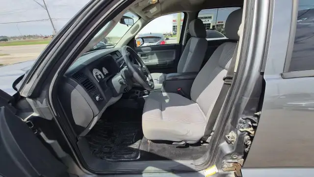 2010 Dodge Dakota SXT, RUNS GREAT, 4X4, AS IS SPECIAL - Photo 10