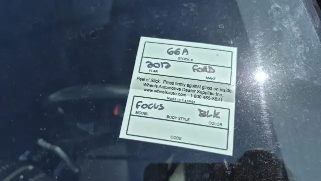 2012 Ford Focus SEL, LEATHER, 2 SETS WHEELS, ONLY 163KMS, CERT - Photo 18