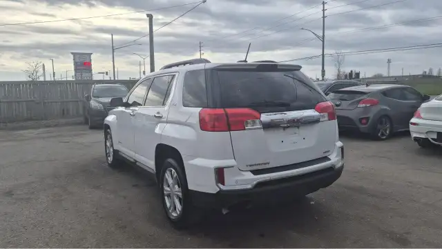 2017 GMC Terrain SLE, 4 CYL, ONLY 146KMS, ALL WHEEL DRIVE, CERT - Photo 3