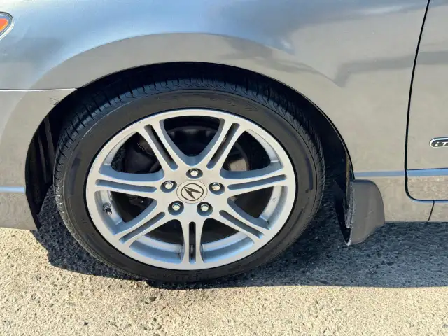 2010 Acura CSX I-Tech, 2 SETS WHEELS, LEATHER, CERTIFIED - Photo 16