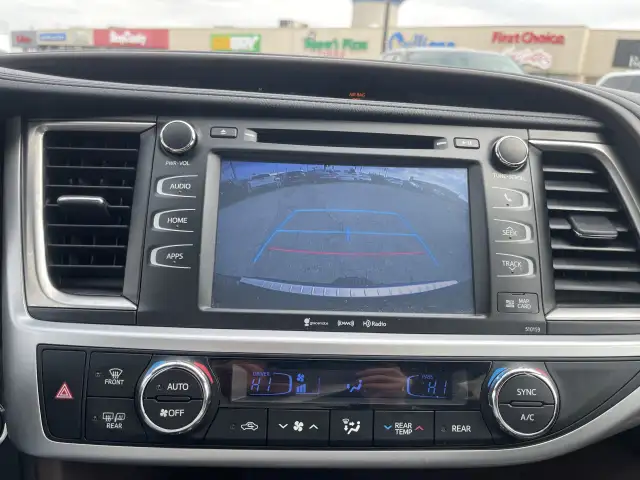 2016 Toyota highlander xle - Photo 12