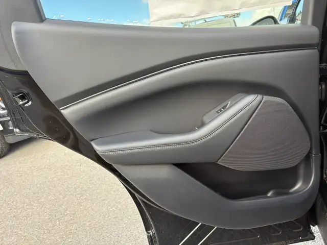 2026 Ford Mustang Mach-E Select EAWD | COMFORT PACKAGE LITE | 5G - Photo 27