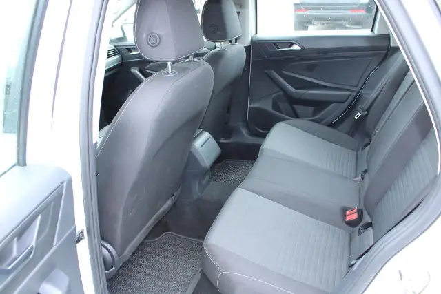 2024 Volkswagen Jetta Trendline - Photo 18