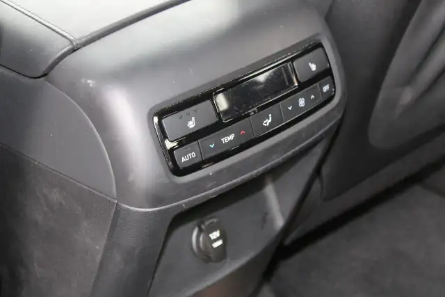 2025 Hyundai PALISADE Urban 7-Passenger AWD - Photo 11