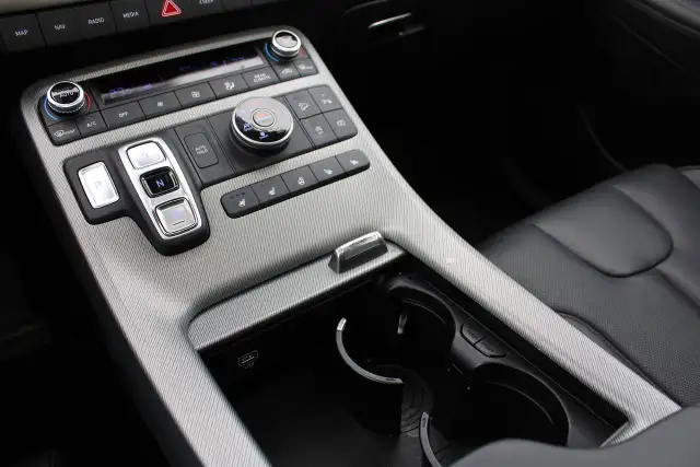 2025 Hyundai PALISADE Urban 7-Passenger AWD - Photo 21