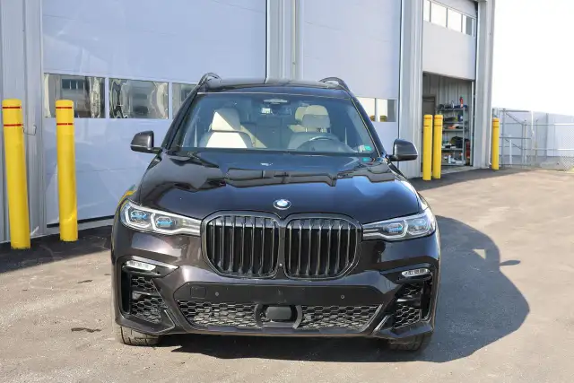 2022 BMW X7 M50i - HEADSUP|360CAM|NAVI|PANO|BLINDSPOT - Photo 2