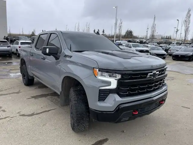 2024 Chevrolet Silverado 1500 LT Trail Boss 3.0L | Multi Flex - Photo 2