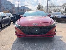 2022 Hyundai Elantra Preferred IVT - Photo 2