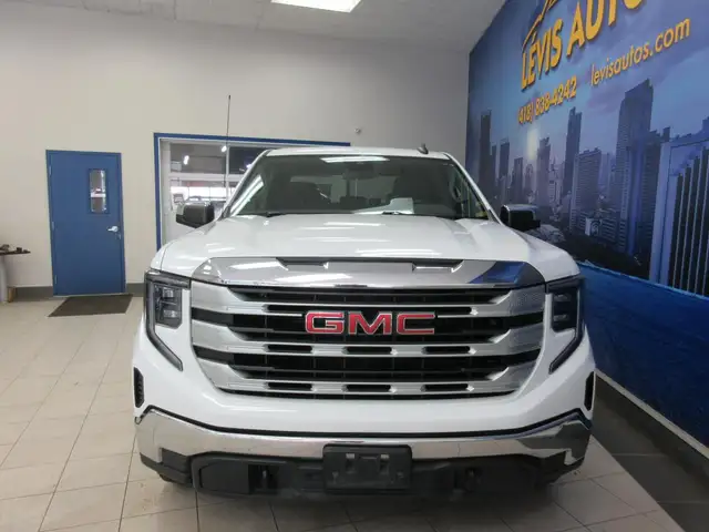 GMC SIERRA 1500 2023 SLE V8 5.3L 4X4 CREW-CAB BOITE 6'7' JAMAIS - Photo 4