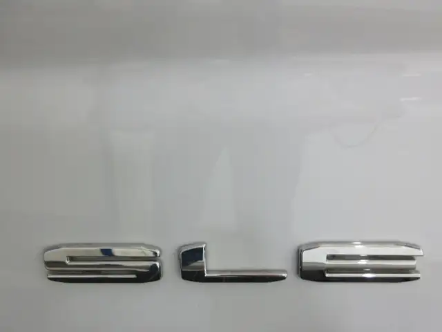 GMC SIERRA 1500 2023 SLE V8 5.3L 4X4 CREW-CAB BOITE 6'7' JAMAIS - Photo 16