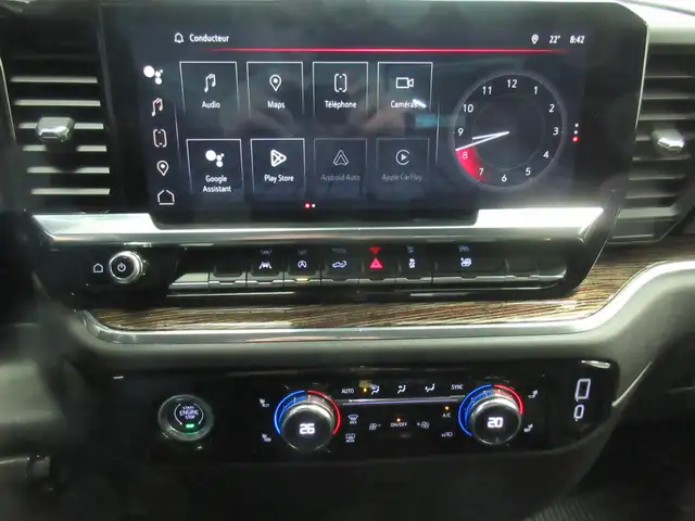 GMC SIERRA 1500 2023 SLE V8 5.3L 4X4 CREW-CAB BOITE 6'7' JAMAIS - Photo 18