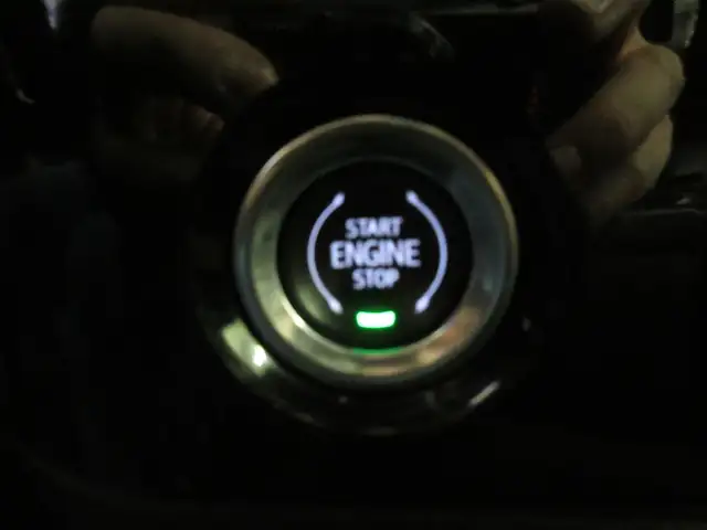 GMC SIERRA 1500 2023 SLE V8 5.3L 4X4 CREW-CAB BOITE 6'7' JAMAIS - Photo 20