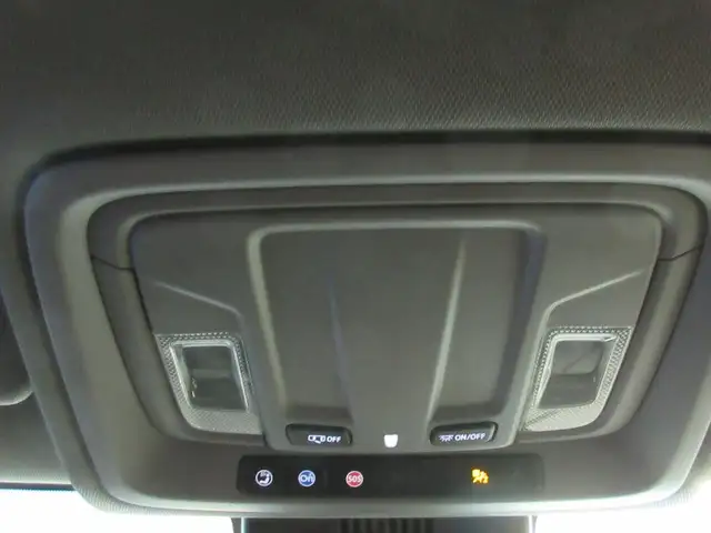 GMC SIERRA 1500 2023 SLE V8 5.3L 4X4 CREW-CAB BOITE 6'7' JAMAIS - Photo 31