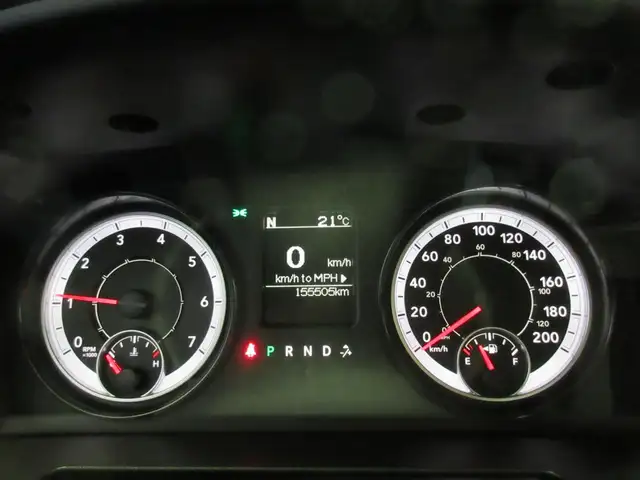 RAM 1500 CLASSIC 2019 V8 5.7L HEMI 4X4 QUAD-CAB BOITE 6'4' - Photo 14