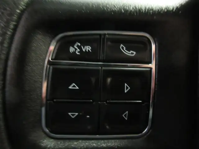 RAM 1500 CLASSIC 2019 V8 5.7L HEMI 4X4 QUAD-CAB BOITE 6'4' - Photo 20