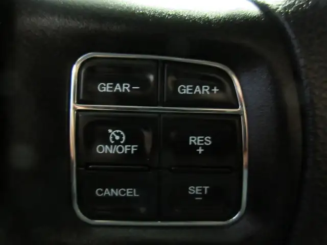 RAM 1500 CLASSIC 2019 V8 5.7L HEMI 4X4 QUAD-CAB BOITE 6'4' - Photo 21