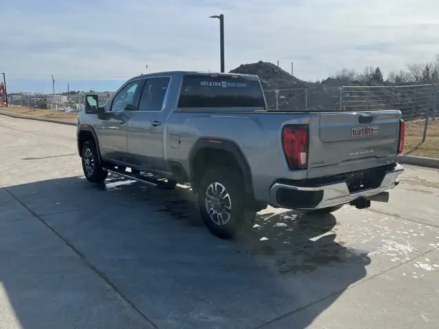 2024 GMC Sierra 2500HD - Photo 4