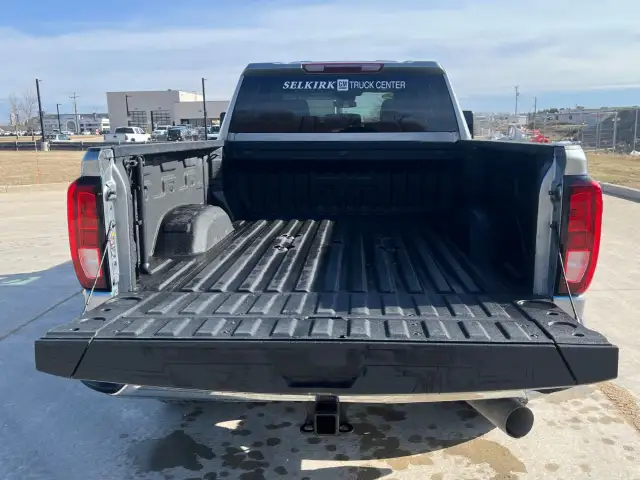 2024 GMC Sierra 2500HD - Photo 10