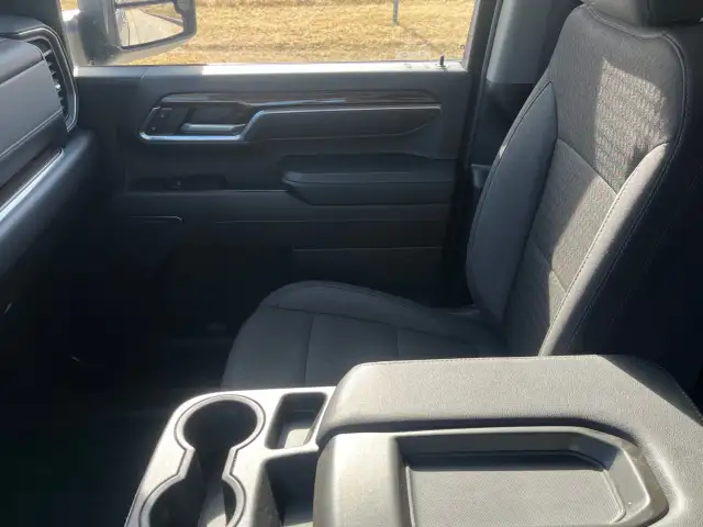 2024 GMC Sierra 2500HD - Photo 18