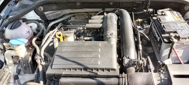 2017 VOLKSWAGEN JETTA TSI - Photo 3