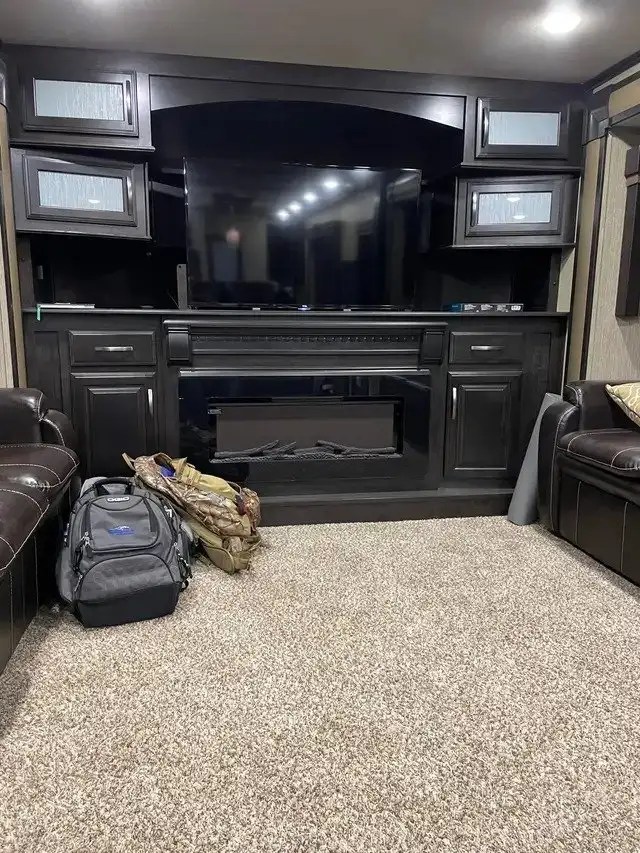 2018 GRAND DESIGN MOMENTUM 376TH (FINANCING AVAILABLE) - Photo 7