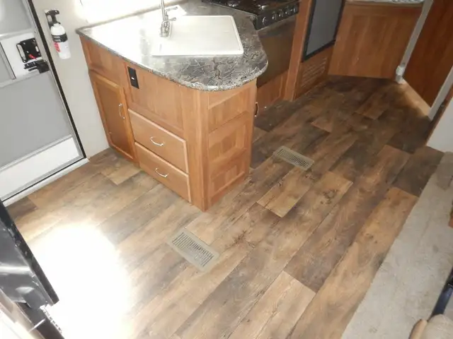 2017 KEYSTONE RV SPRINGDALE 240BHWE (FINANCING AVAILABLE) - Photo 8