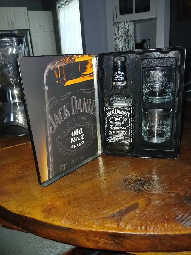 ensemble jack daniels