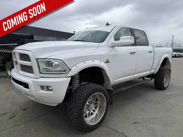 2018 Ram 2500 Custom Laramie 4x4 Crew Cab 6'4' Box