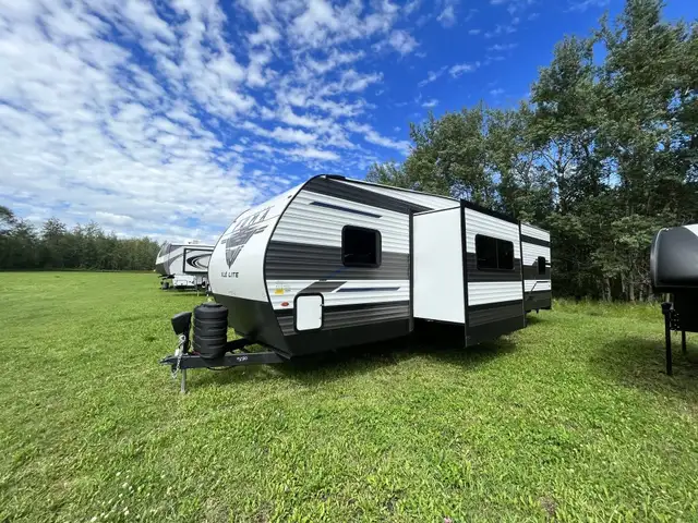 2024 FOREST RIVER PUMA XLE LITE 29TSS (FINANCING AVAILABLE) - Photo 4