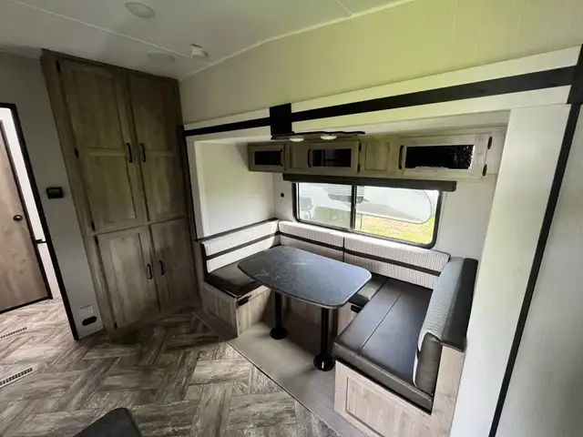 2024 FOREST RIVER PUMA XLE LITE 29TSS (FINANCING AVAILABLE) - Photo 9