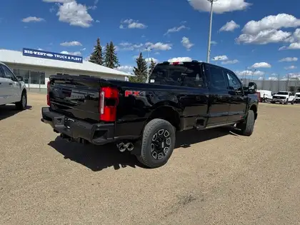 2026 Ford F-350 PLATINUM w/FX4, 5th WHL PREP, MNRF & 2KW PRO PWR - Photo 3