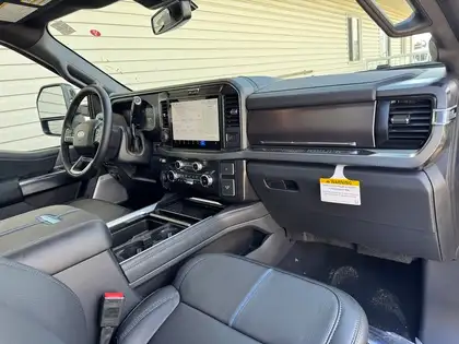 2026 Ford F-350 PLATINUM w/FX4, 5th WHL PREP, MNRF & 2KW PRO PWR - Photo 23