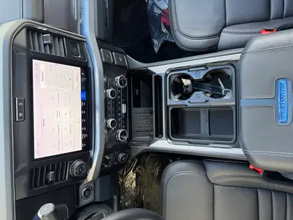 2026 Ford F-350 PLATINUM w/FX4, 5th WHL PREP, MNRF & 2KW PRO PWR - Photo 28