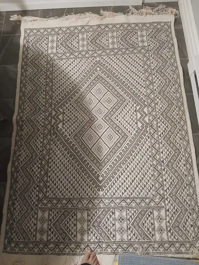 tapis berbere tunisien