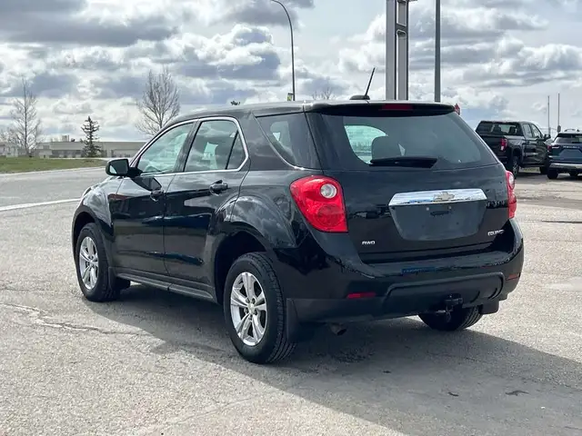 2015 Chevrolet Equinox LS - Photo 4
