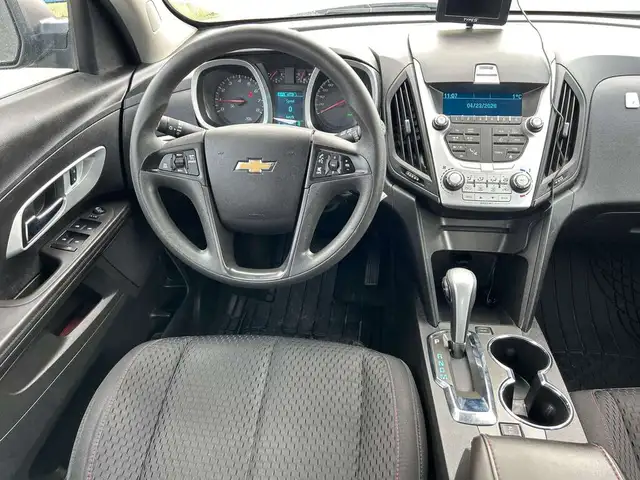 2015 Chevrolet Equinox LS - Photo 13