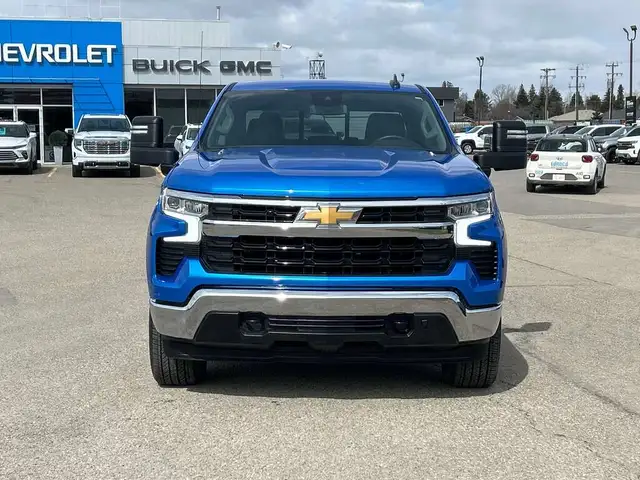 2025 Chevrolet Silverado 1500 LT - Photo 2